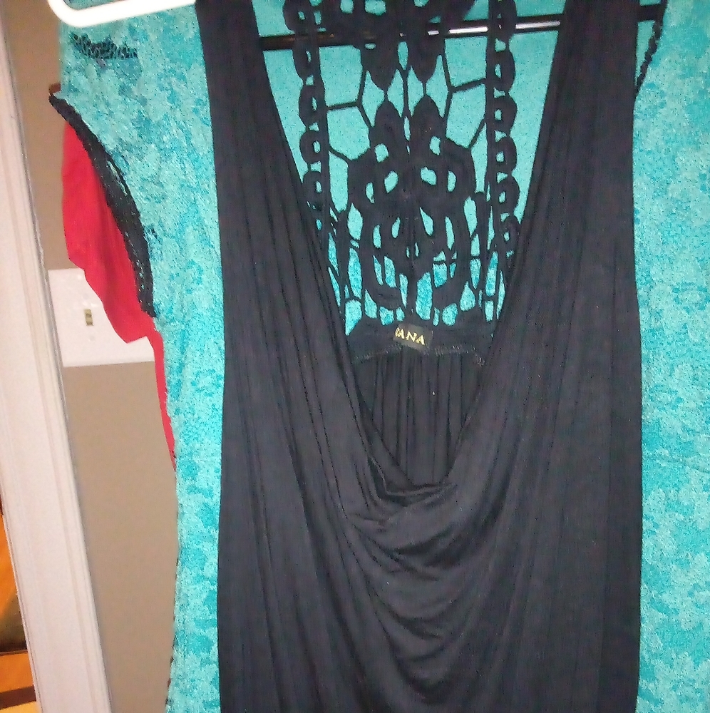Lascana size M top